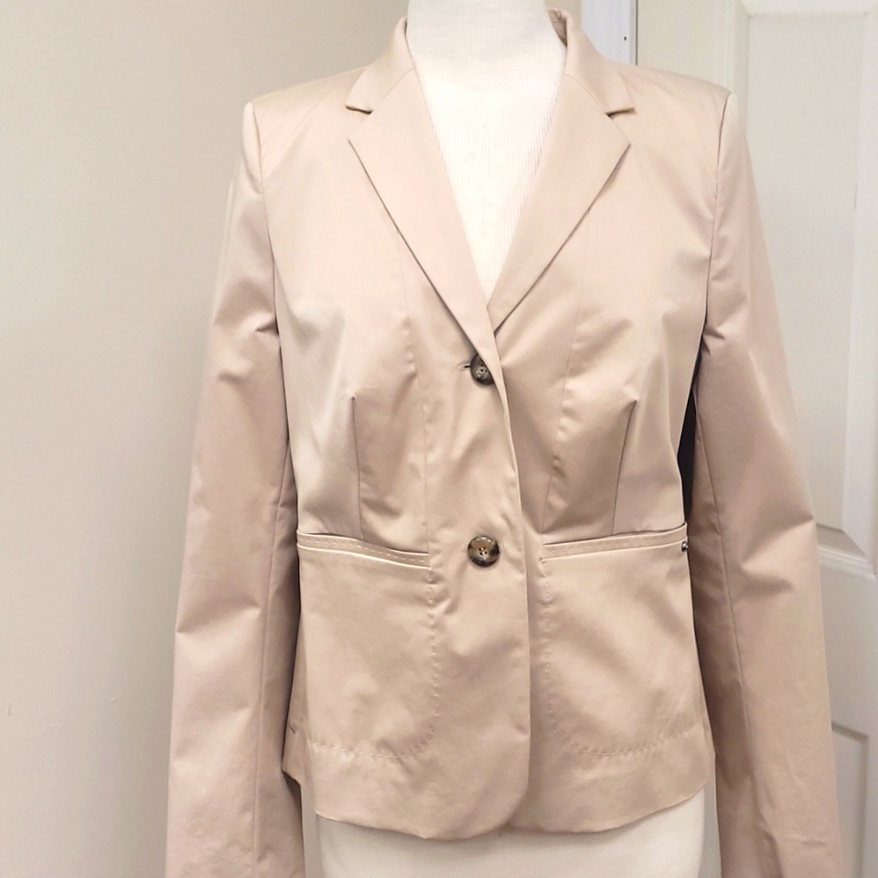 Escada Light Jacket